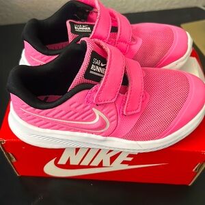 Pink toddler Nikes size 10c